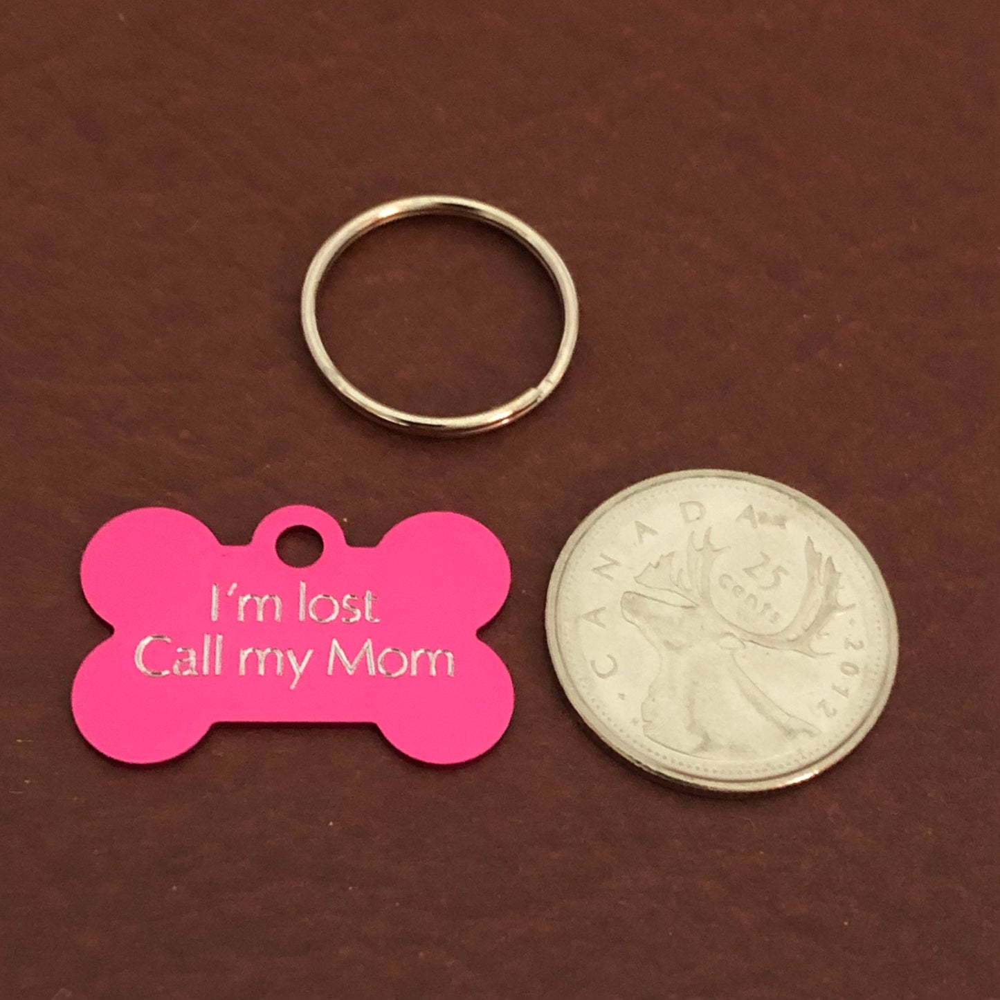 I'm lost Call my Mom, Small Bone Personalized Aluminum Tag, Diamond Engraved, Dog Tag Small Bone Tag, ID Tags, For Puppy, Dog Collar ILCMMSB