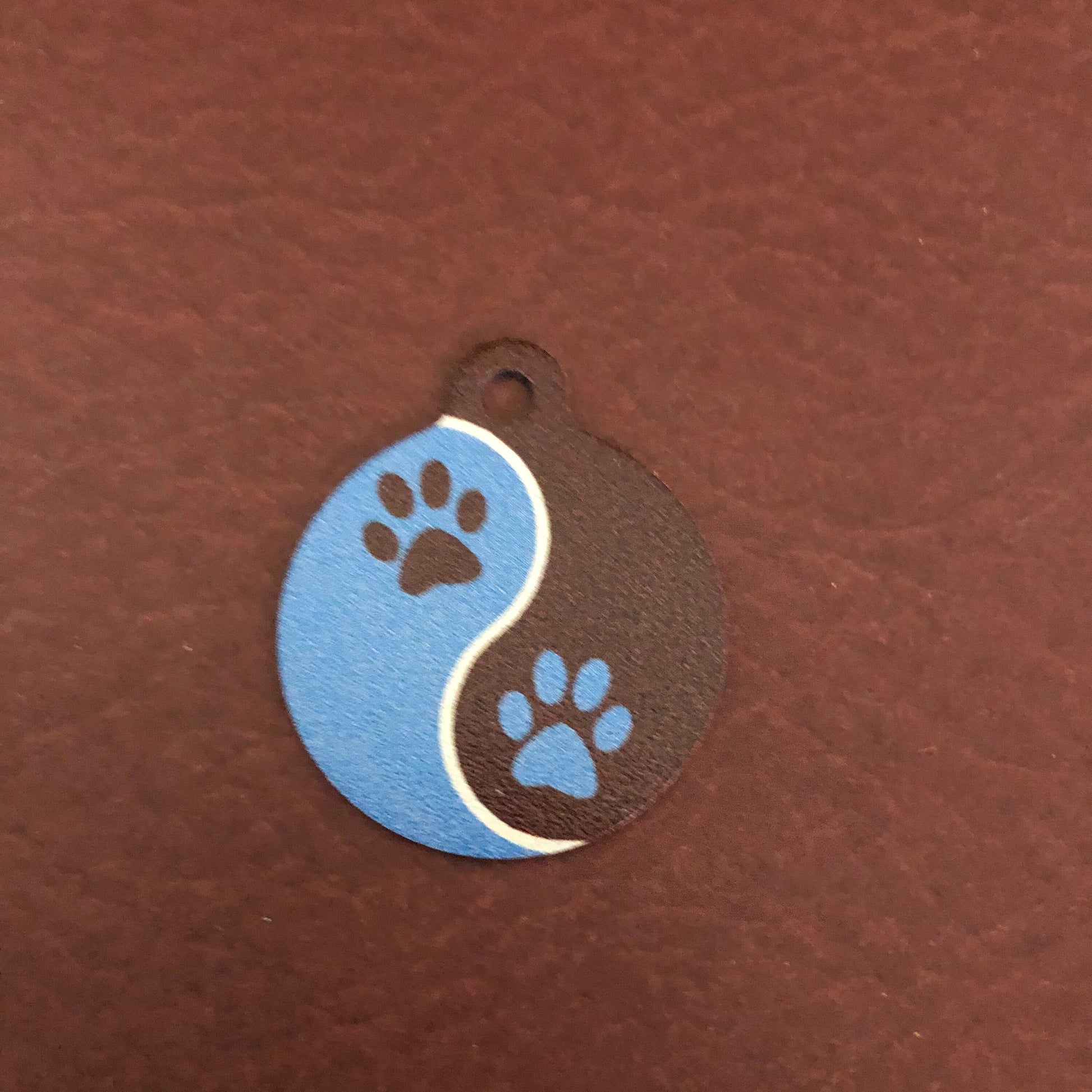 Muddy Paws Dog Tag Large Circle Tag Personalized Aluminum Tag Diamond Engraved Puppy Tag