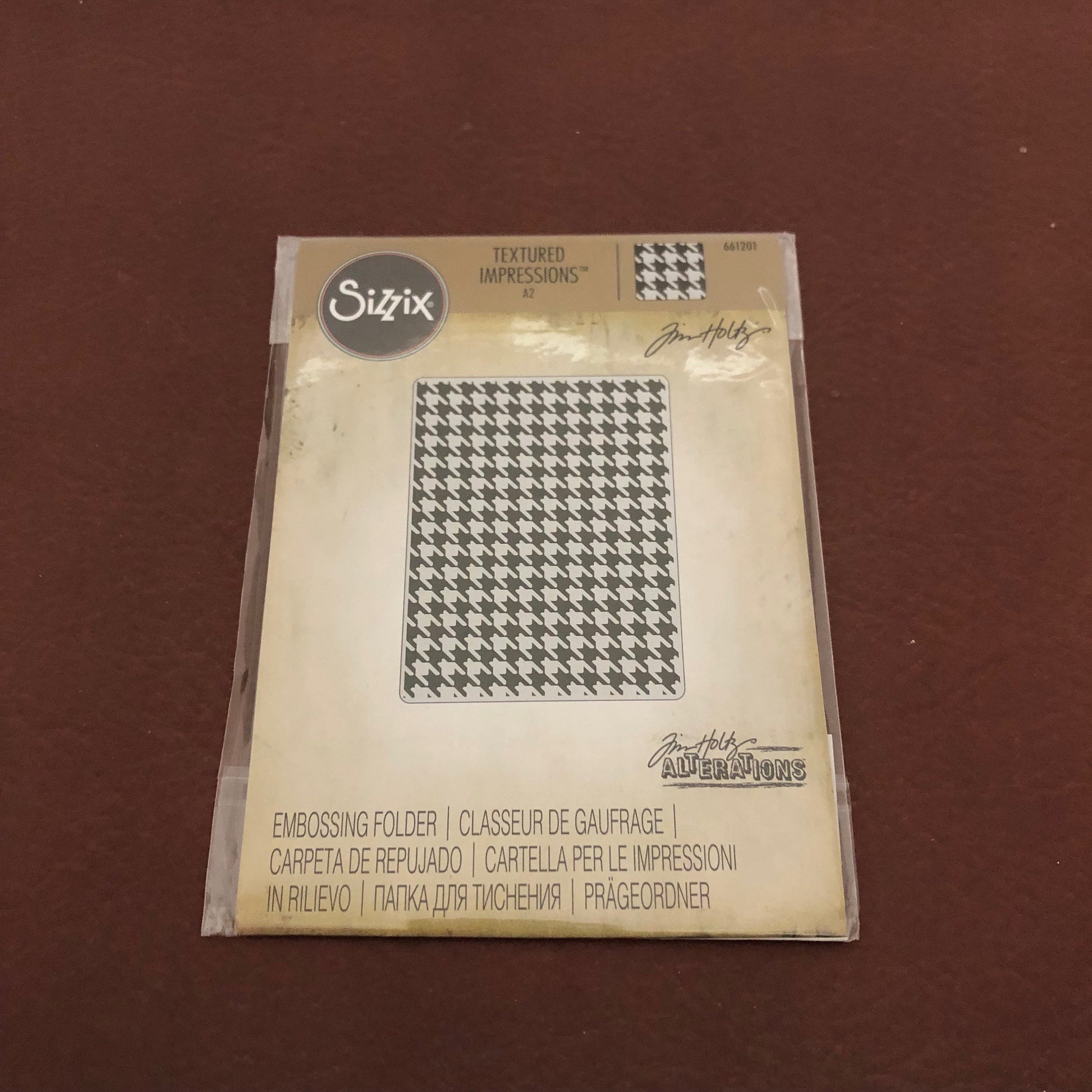 Sizzix Texture Fades, A2 Houndstooth, Embossing Folder, By Tim Holtz, 661201 For Card Making